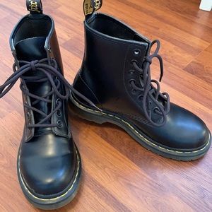 Original Dr. Martens black (style 1460 W) size 6